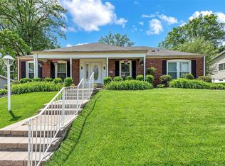 12084 Tangletree Dr, Saint Louis, MO 63146