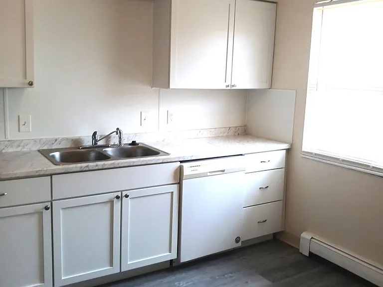 5791 Sheridan Rd — Photo 6