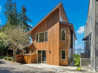 6025 Beach Drive SW, Seattle, WA
