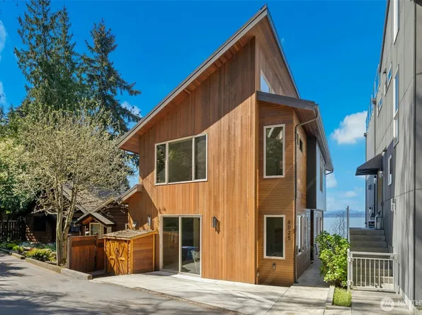6025 Beach Drive SW, Seattle, WA 98136