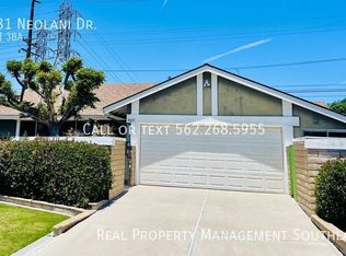 9281 Neolani Dr, Huntington Beach, CA 92646
