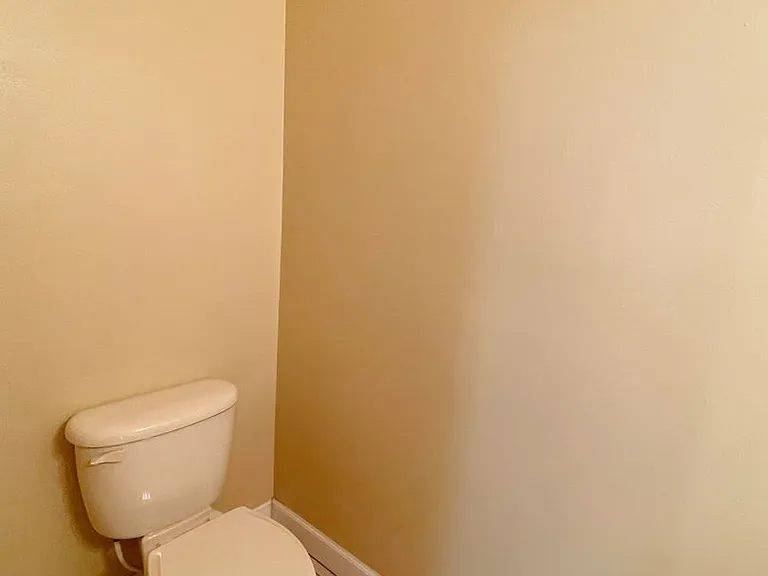 117 Tooke St — Photo 9