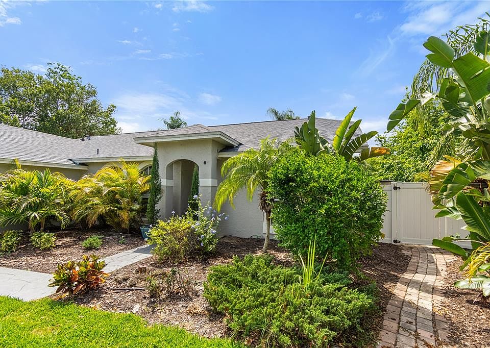 1st image of 240 CITRUSWOOD COURT