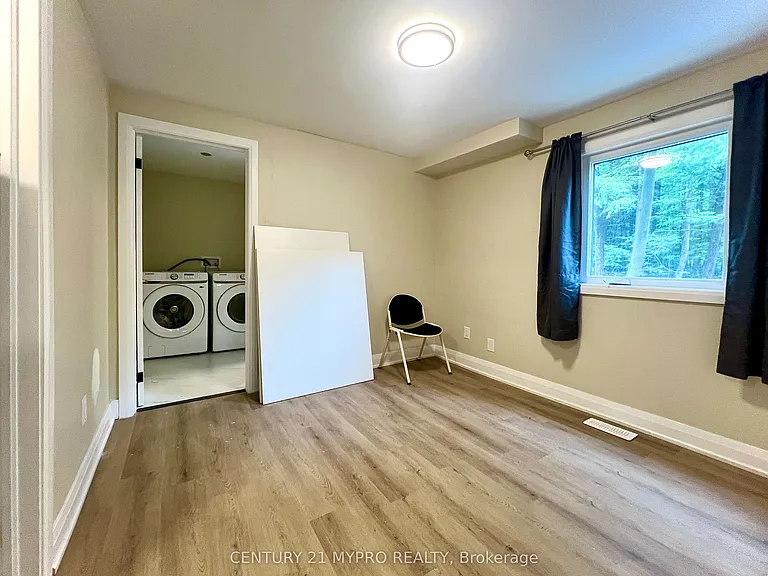 2525 Vivian Rd #2 — Photo 4