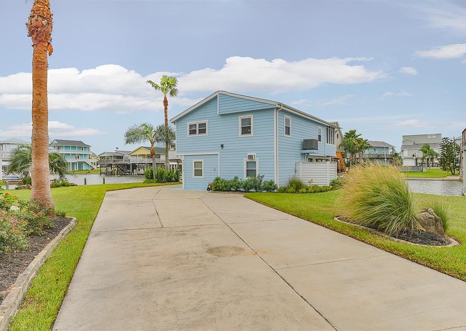 1st image of 4011 Comanche Dr