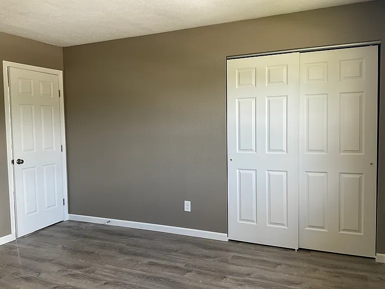 1841 Lakeview Dr #1 — Photo 6