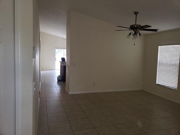 3rd image of 874 Grassy Island Ln