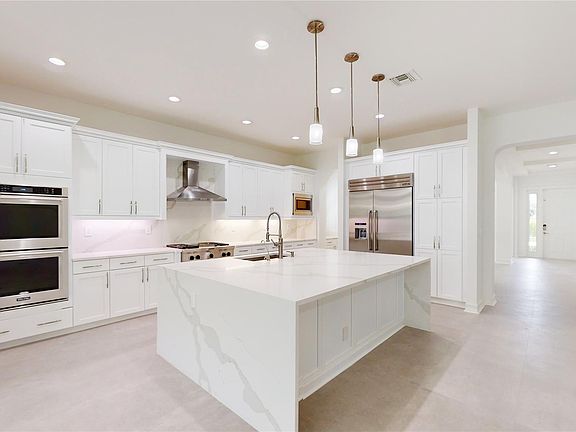 4th image of 11085 E Watercrest Circle