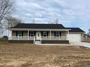 60 Richards St, Rainsville, AL 35986