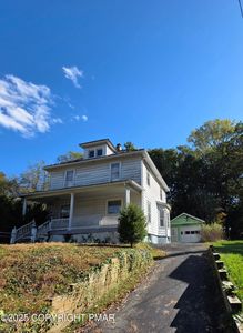 63 Oak St, Delaware Water Gap, PA, 18327