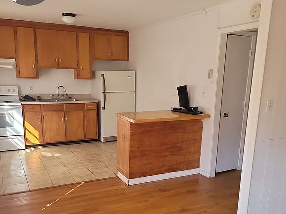 2nd image of 410 Dorrier Dr APT 3