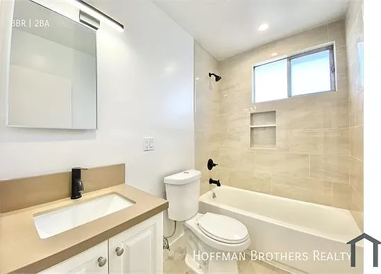 2051 S Corning St #5 — Photo 8