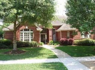 2710 Moss Ct, Seabrook, TX 77586