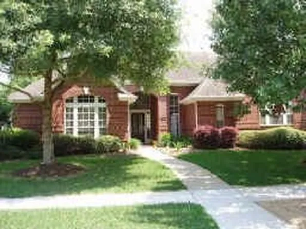 2710 Moss Ct, Seabrook, TX 77586