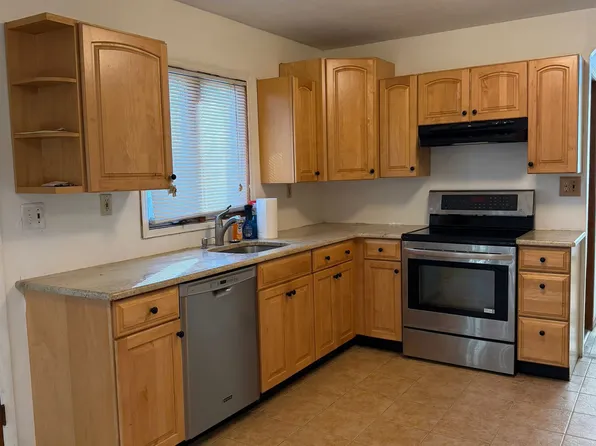 (undisclosed Address), Coram, NY 11727