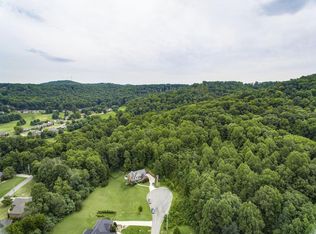 373 New Heritage Dr, Cookeville, TN 38506