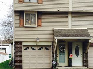 105 Gringo Independence Rd, Aliquippa, PA 15001