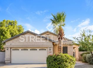 5766 W Golden Ln, Glendale, AZ 85302