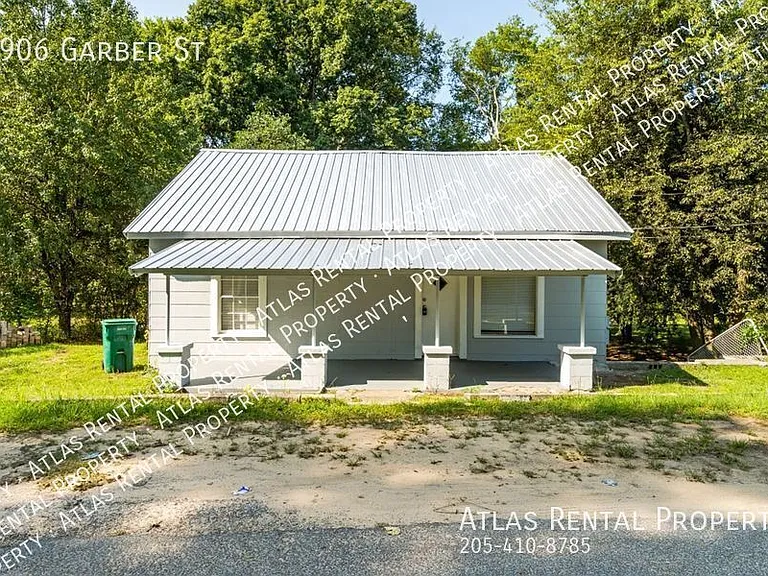 1906 Garber St — Photo 1
