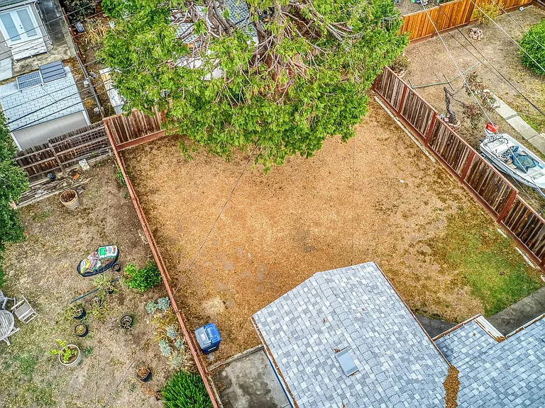 119 Claremont Ave — Photo 7