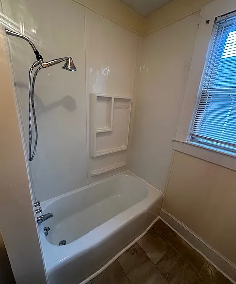 312 College Ave — Photo 10