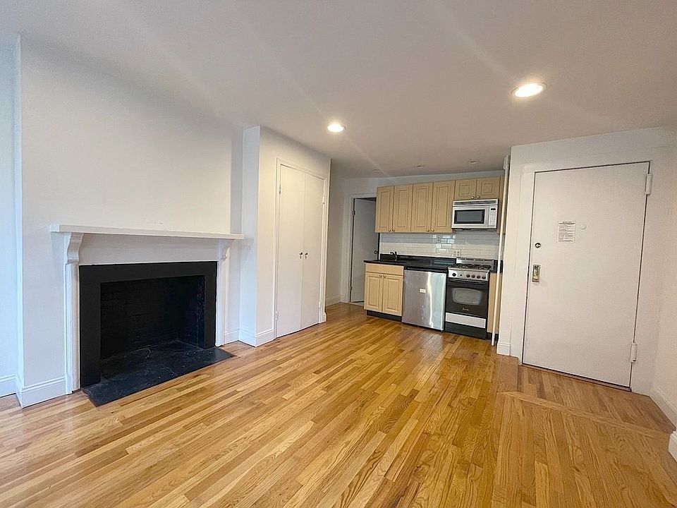 1st image of 60 W 8th St APT 3A
