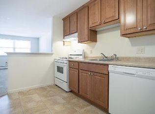 749 Princeton Blvd, Lowell, MA 01851