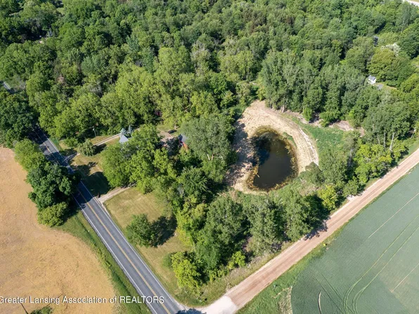 2051 E Herbison Rd, Bath, MI 48808