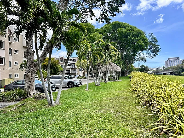7740 Camino Real #G-404 — Photo 17