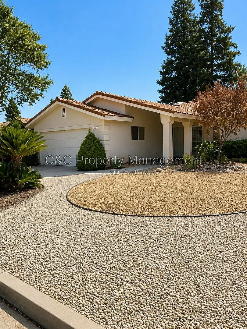 3 bed, 2.0 bath, 1460 sqft, $2,350 — Photo 3