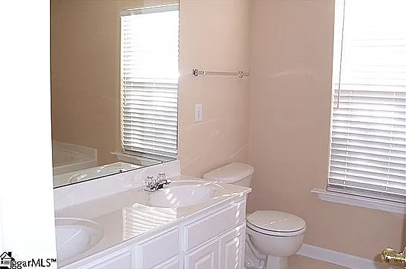 117 Shelby Ct — Photo 7