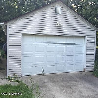 4th image of 428 Millburg Dr