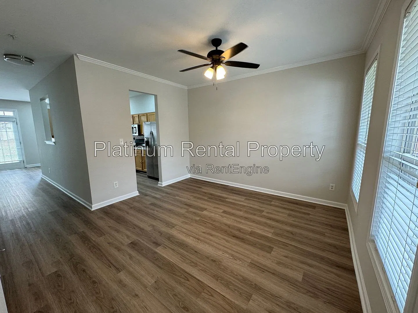 3 bed, 2.5 bath, 1868 sqft, $2,400 — Photo 4