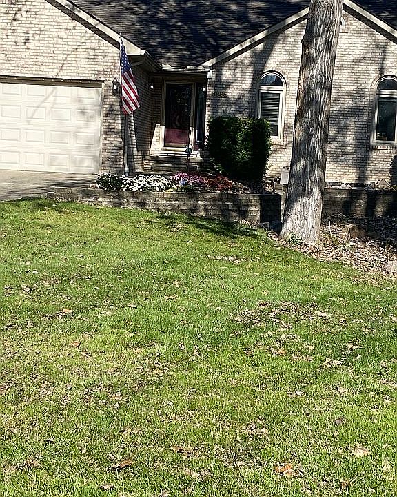 1st image of 8885 Woodsman Dr