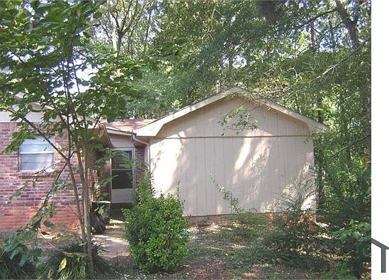8228 Glenwoods Dr — Photo 11
