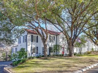 2813 Alton Rd, Fort Worth, TX 76109