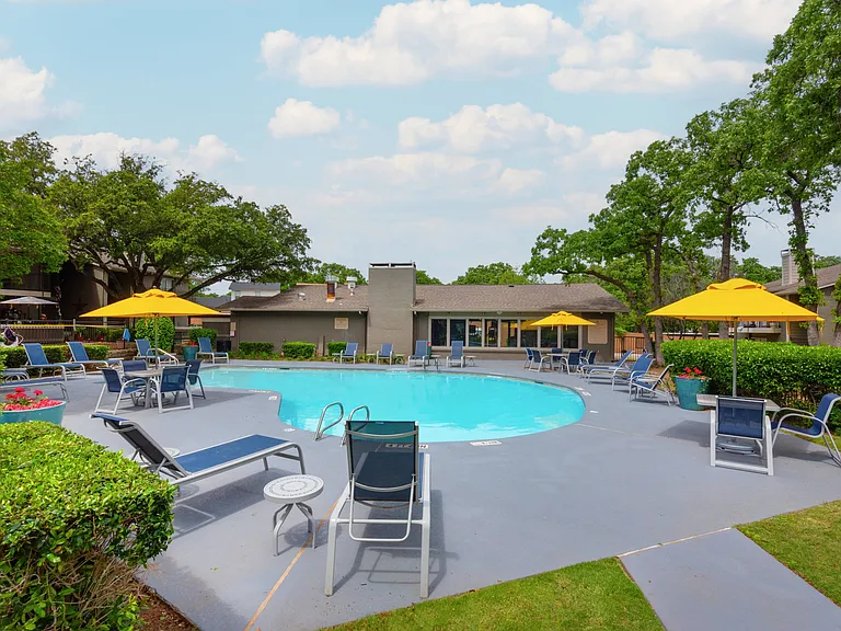 Resort-Style Pool at Oak Park Apartments