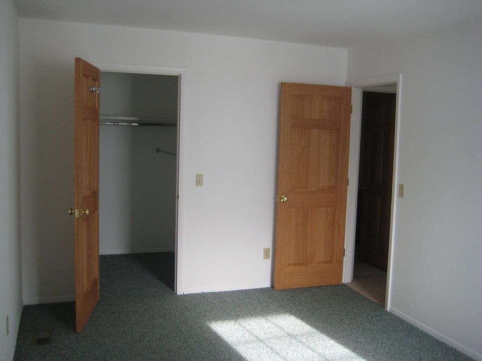 1st image of 7665 Timbercreek Ct APT 4