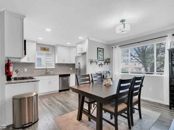 905 Reed Ct, Raritan Twp., NJ 08822