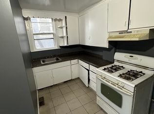 24 Wall St #1R, Waterbury, CT 06702