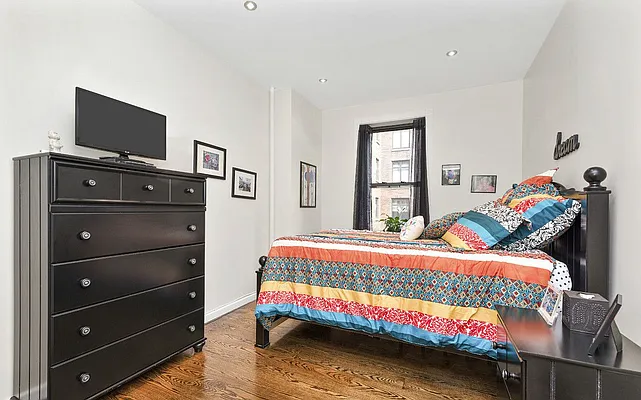 Rented by Keller Williams NYC | media 15