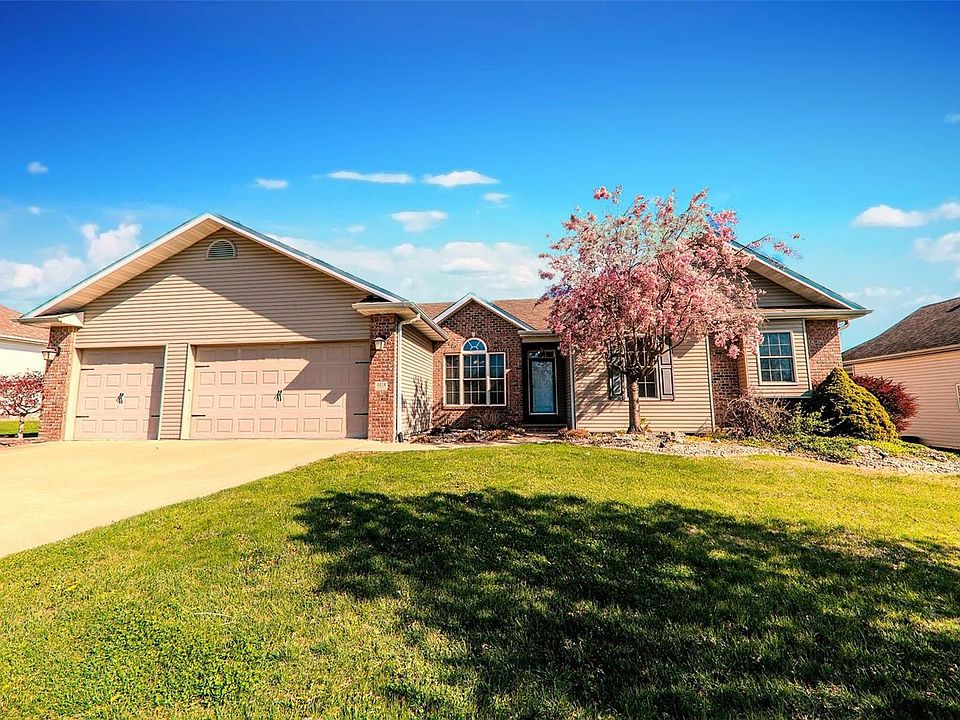 8824 Wildewood Dr, Worden, IL 62097 Zillow