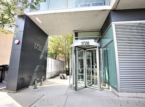 2nd image of 1730 S Michigan Ave #2208
