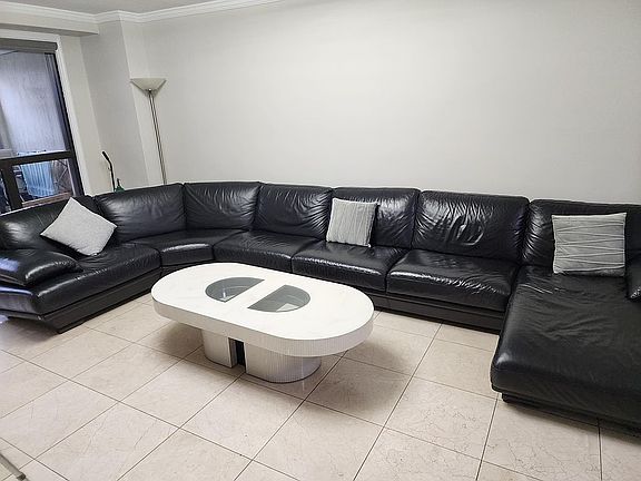 5th image of 6115 98th St APT 7J