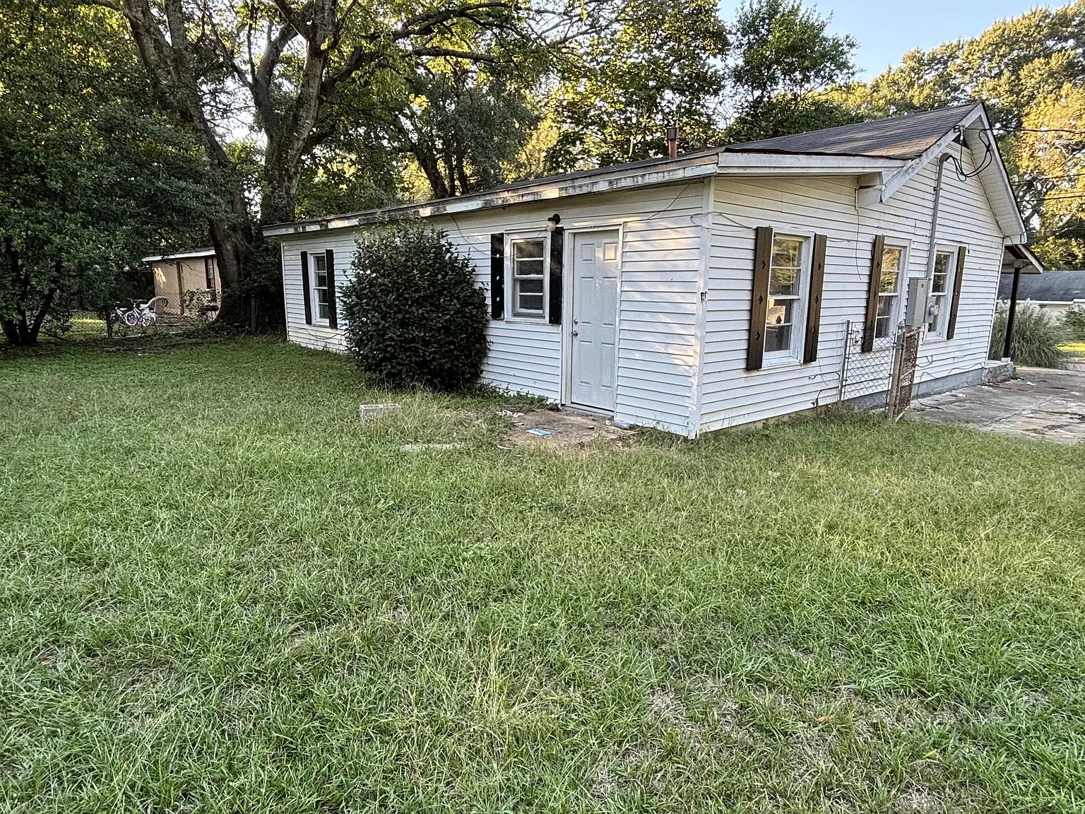 354 Gardendale Dr. - TS — Photo 2