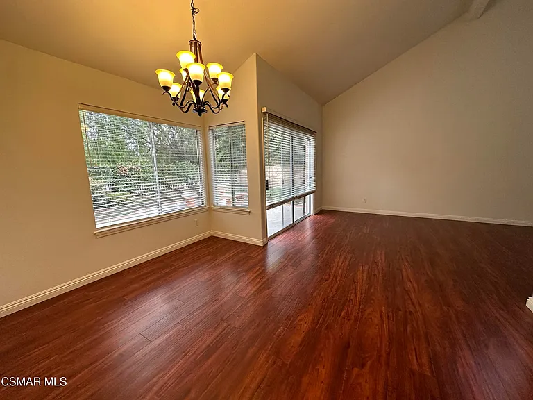 1628 Glider Ct #1628 — Photo 4