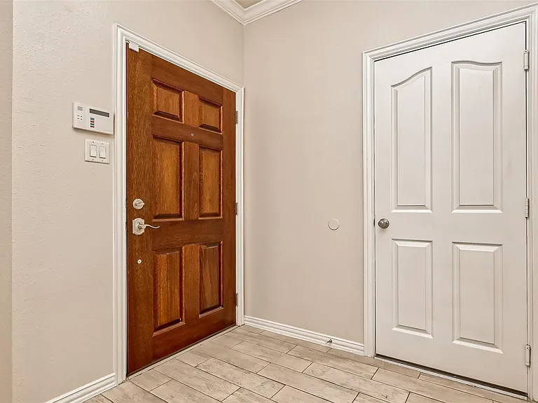 5015 Dartmoor Ridge Trl — Photo 8