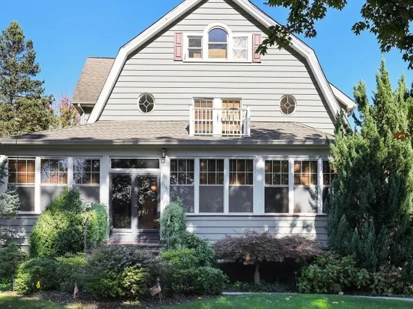 716 Willow St, Cranford Twp., NJ 07016