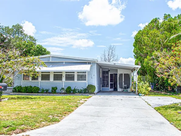26 Hamilton Ln, Palm Harbor, FL 34684