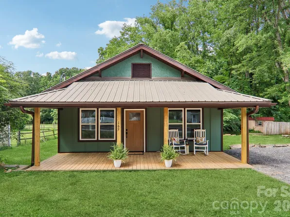 169 East St, Waynesville, NC 28786